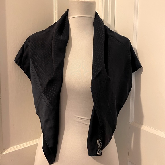 Vintage LA SETÁ Navy Blue Silk Square Scarf - Picture 2 of 6